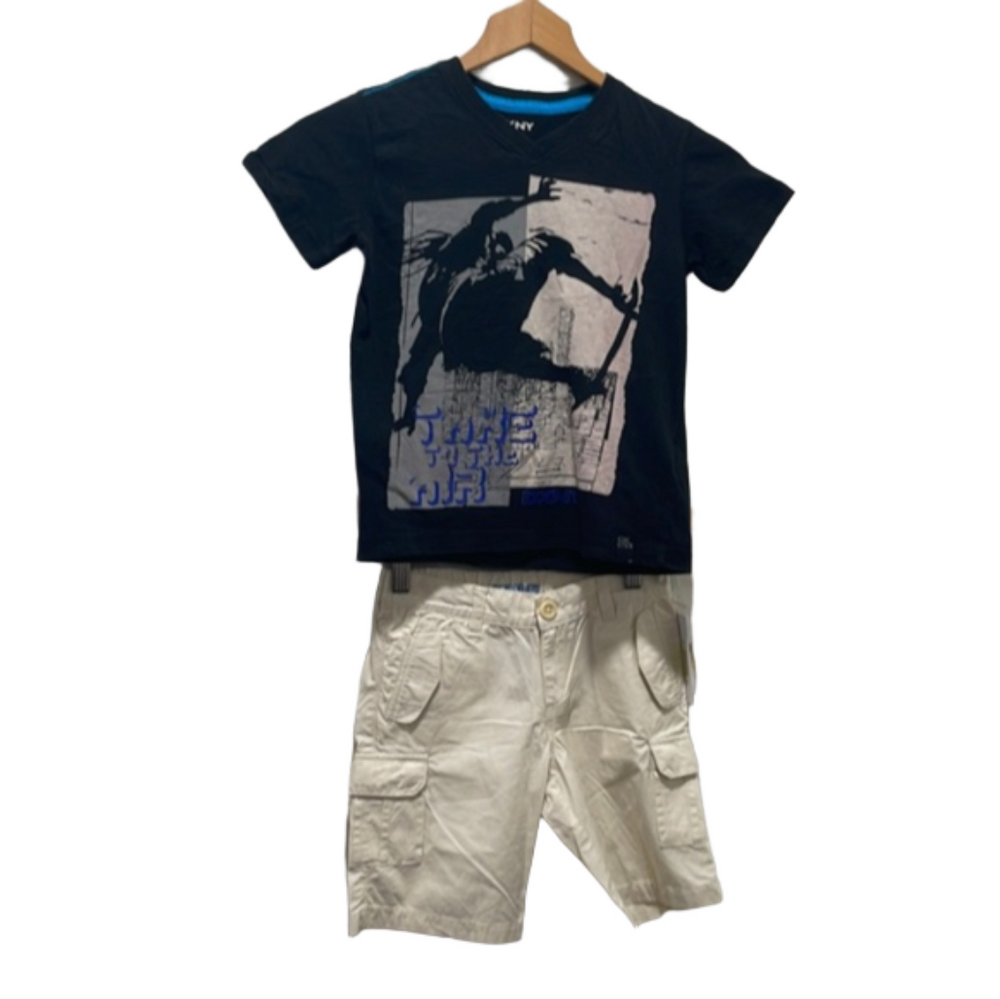 DKNY & Guess boys set black and khaki colors size 6 GUC